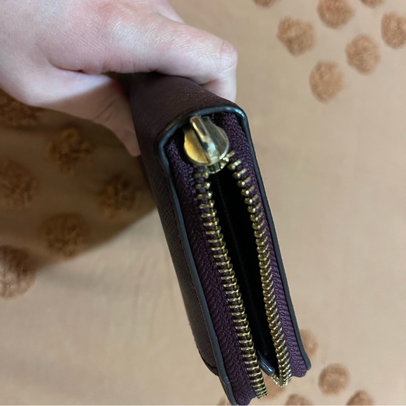 Kate Spade Wallet - Picture 5 of 6